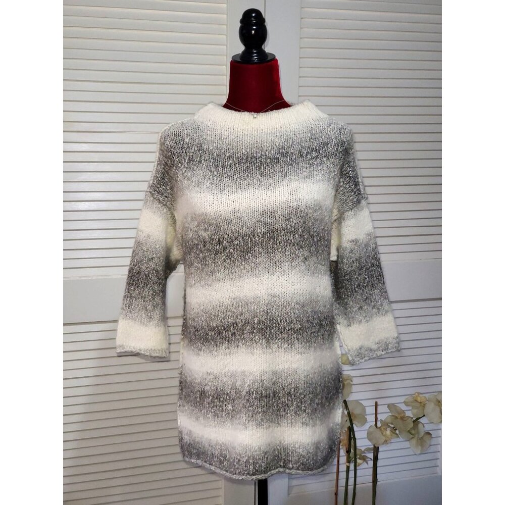 Tommy Bahama Women's Beige Shipley Porcini 3/4 Sleeve Ombré Sweater Sz M 912 - Picture 2 of 9